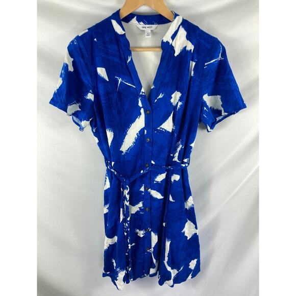 Nine West Flutter Sleeve Button Front Tie Waist Godet Dress Blue Size Medium - Picture 4 of 7